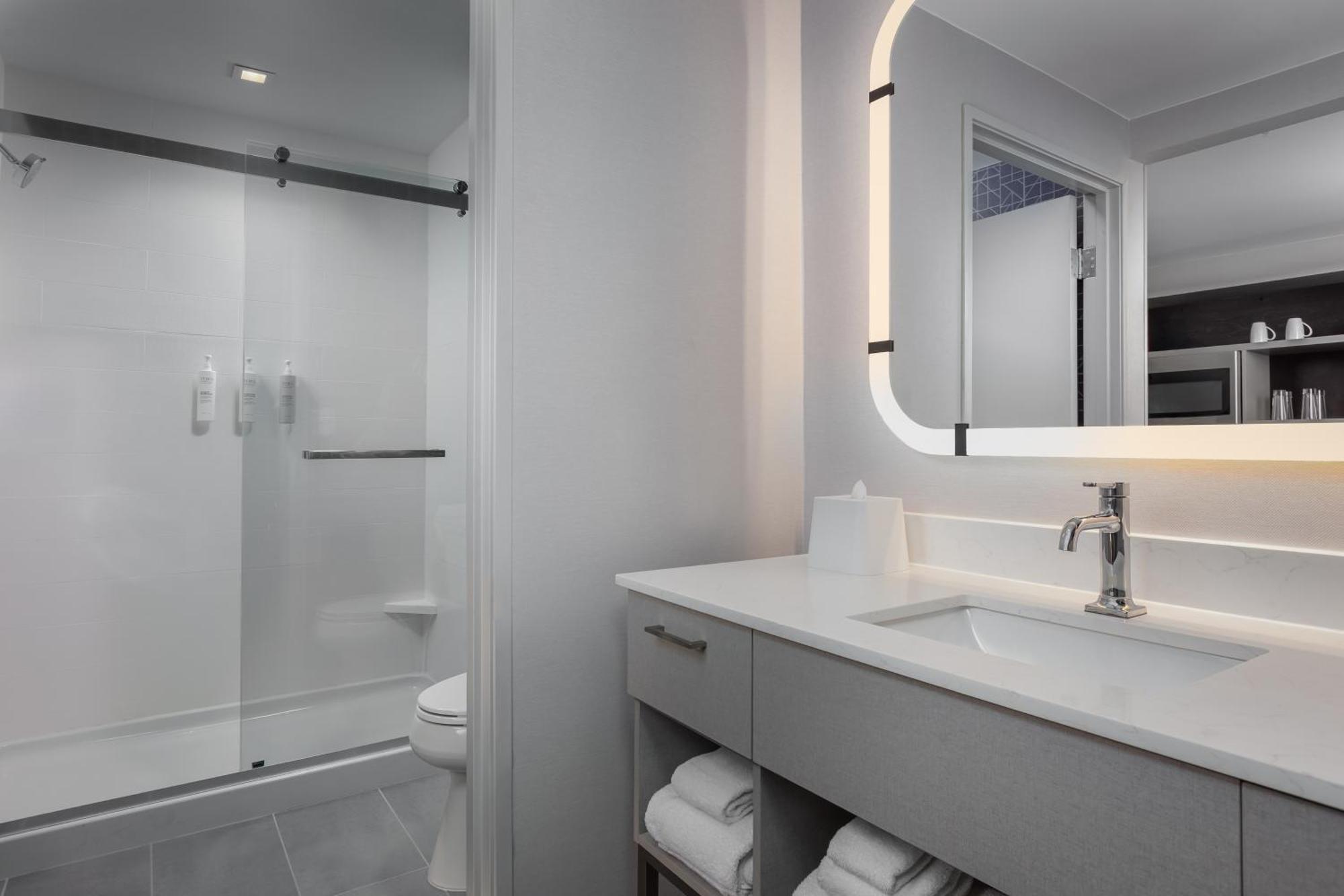 Homewood Suites By Hilton Newport Cincinnati Ngoại thất bức ảnh